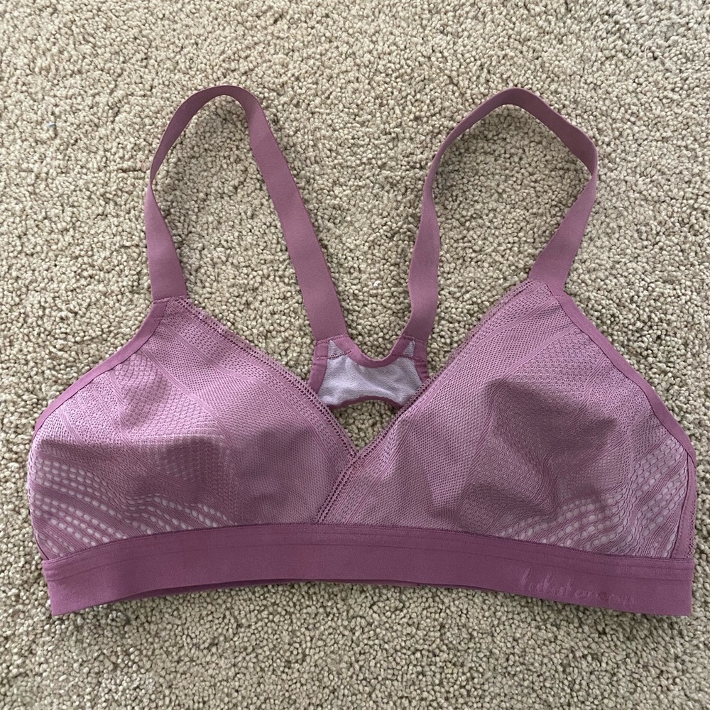 Lululemon bra
